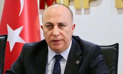 MHP Genel Başkan Yardımcısı İzzet Ulvi Yönter, Hürriyet Gazetesi köşe yazarı Abdülkadir Selvi'ye sert tepki gösterdi