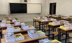 Okullarda Uyum Eğitimine Katılacak Öğrencilere Ücretsiz Kitap Dağıtımı Yapıldı