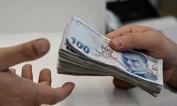 Emeklilere 5 Bin Lira İkramiye Verilmesini İçeren Kanun Resmi Gazete'de Yayımlandı