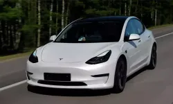 Tesla 760 bin liraya otomobil satacak