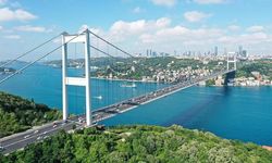 Hava Koşulları Alarm Veriyor: İstanbul Boğazı'nda Gemi Geçişleri Durduruldu!