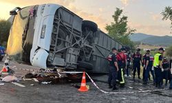Denizli Trafik Kazası: Otobüs ve Otomobil Çarpışmasıyla Şok Edici Kaza Bilançosu
