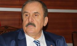 İYİ Parti İstanbul Milletvekili Salim Ensarioğlu, partisinden istifa etti