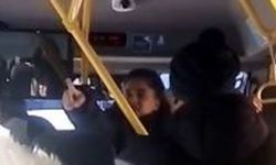 4 çocuk annesi kadın, kocasını sevgilisiyle minibüste yakaladı