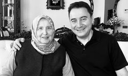 Ali Babacan'ın annesi hayatını kaybetti