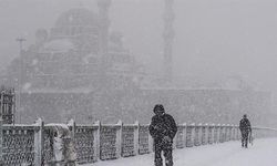Türkiye'yi Kar Kaplıyor: Sıcaklık 10 Derece Birden Düşecek