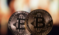 Kripto paralarda ralli başladı! Bitcoin adım adım yeni rekoruna koşuyor