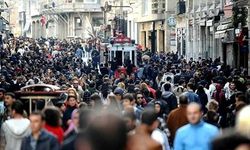 Türkiye'nin nüfusu 85 milyon 372 bin 377'ye yükseldi