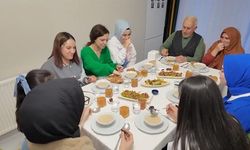 Erzincanlı aileler iftar sofralarını üniversite öğrencilerine açıyor