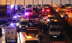 İzmir'de zincirleme kaza: 2 ölü, 7 yaralı