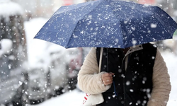 Meteoroloji'den kuvvetli kar ve sağanak yağış uyarısı: İstanbul için saat verildi