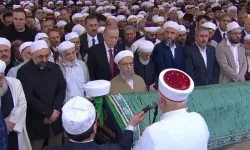 Cumhurbaşkanı Erdoğan, İsmailağa Cemaati lideri Hasan Kılıç'ın cenaze törenine katıldı