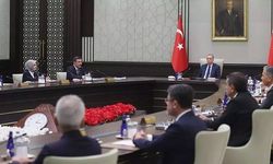 'Gösterişli' görüntüler MKYK toplantısında: Cumhurbaşkanı Erdoğan'dan uyarı..