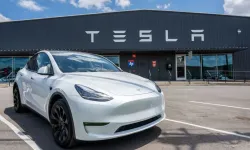 Tesla 300 bin TL maaşla yeni personel alacak: İş ilanı detayları açıklandı