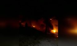 Uçuruma devrilip yanan minibüsteki 3 kişi öldü, 18 kişi yaralandı