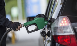 Akaryakıta üçlü zam geldi: İşte güncel benzin, motorin ve LPG fiyatları