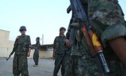 ABD Güçleri, Fırat Kıyısındaki Üslere 700 PKK/YPG'li Terörist Sevk Etti