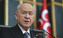 MHP Lideri Bahçeli, DEM Partili Vekillerle Tokalaştı: "Yeni Bir Döneme Giriyoruz"