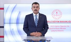 Bakan Yusuf Tekin'den Öğretmenlere Yeni Eğitim Yılı Mesajı: "Türkiye Yüzyılı Maarif Modeli'ne Odaklanıyoruz"