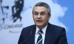 CHP'li Vekilden Özgür Özel'e Sert Eleştiri! 'CHP Genel Başkanı Padişah Değildir'