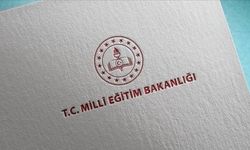 MEB, Öğretmenlerin Dijital Becerilerini Geliştirecek Projeler Başlatıyor