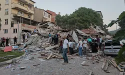 Belediye Başkan Sak: Sındırgı’da Depremde 10 Bina Yıkıldı, Haber Alamadığımız Bölgeler Var