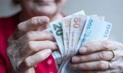 En düşük emekli maaşı ne kadar olacak? AK Parti kaynakları açıkladı