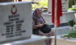 AK Parti'den şehit yakınları için yeni düzenleme: İki asgari ücret bağlanacak