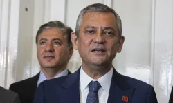 Özgür Özel’den dikkat çeken iddia: “İmamoğlu’na cezaevinde genel başkanlık teklif edildi”