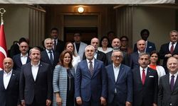 Bakan Işıkhan Cenevre’de işçi, işveren ve memur temsilcileriyle görüştü