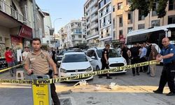 Doğum günü pastası aldığı sırada silahlı saldırıya uğradı