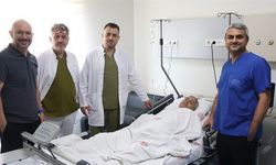 Kalbi 3 kez duran ilçe milli eğitim müdürü hayata tutundu