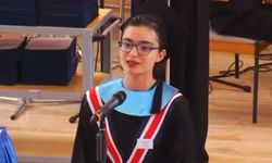 AK Parti'den mezuniyet konuşmasına sert yanıt: “Hakkıyla alınmış diplomaysa bir ömür seninledir”