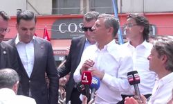 Özgür Özel: “Denizli’de Bir Bankın Üstündeyiz Ama Milletin Gönlündeyiz”