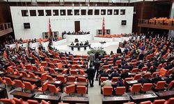 Sözleşmeli erlere kamuda yeni istihdam yolu: TBMM Komisyonu düzenlemeyi kabul etti