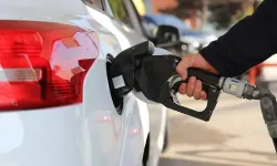 Akaryakıtta tabela değişiyor: Benzine zam geliyor