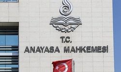 AYM'den Noterlerin Tatil Mesaisi İçin Kritik İptal Kararı