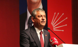 CHP'li isimden Özgür Özel'e: "Devleti ele geçirme projesinin ortağısınız"