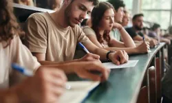 Parayla tez yazana hapis ve 10 milyon lira para cezası