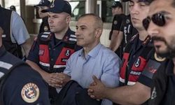 Vali Sonel evlere böcek yerleştirmiş, telefon kopyalatmış