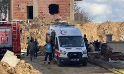 Başakşehir'de inşaat alanında toprak kayması: 1 işçi göçük altında