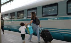 Tren bileti bulamayanlara boş yer açılınca anında bildirim gelecek