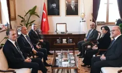 DEM Parti heyeti ile AK Parti sürecin aşamasını görüştü
