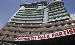 CHP'de tarihi ihraç depremi: Nazlıaka, Cihaner ve Böke dahil 48 kişi ihraç edildi
