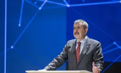 Yusuf Tekin'den Özgür Özel'e sürpriz ziyaret: Davetiyeyi bizzat götürecek