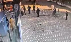 Okul Önünde Bekçiye Saldırdı, Öğretmen Olduğu Ortaya Çıktı