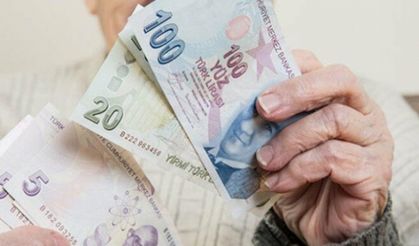 Emeklilerin yılbaşı zammı belli oldu! En düşük ve en yüksek emekli maaşı kaç lira oldu