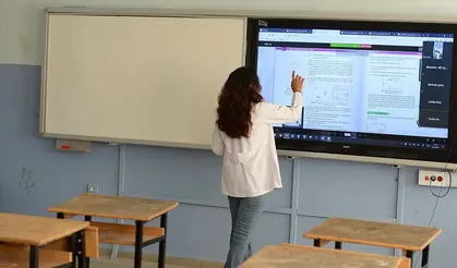 MEB'den ilkokullarda yeni formül: Sınıf öğretmenliği sistemi değişebilir