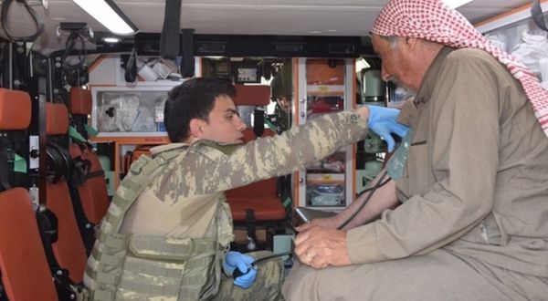 Tel Abyad ve Rasulayn'da köy köy sağlık taraması yapılıyor
