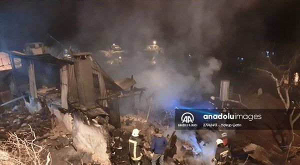 Konya'daki yanan evin enkazında engelli oğlu ile annenin cesedine ulaşıldı